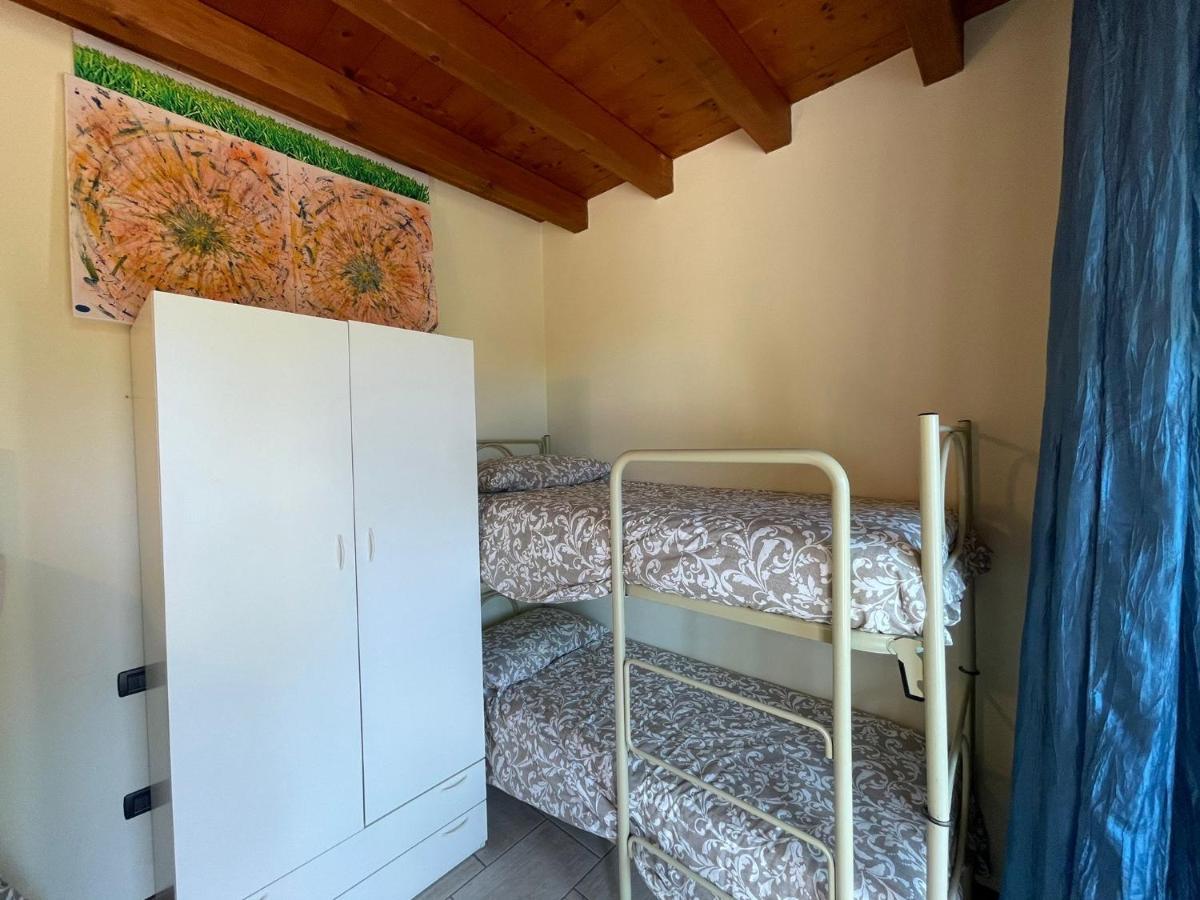 La Fiocchina - Magic Place - Apartments & Studios In Garda Lake - Countryside Farmhouse, Inside The Middle Of The Lake Salò Dış mekan fotoğraf