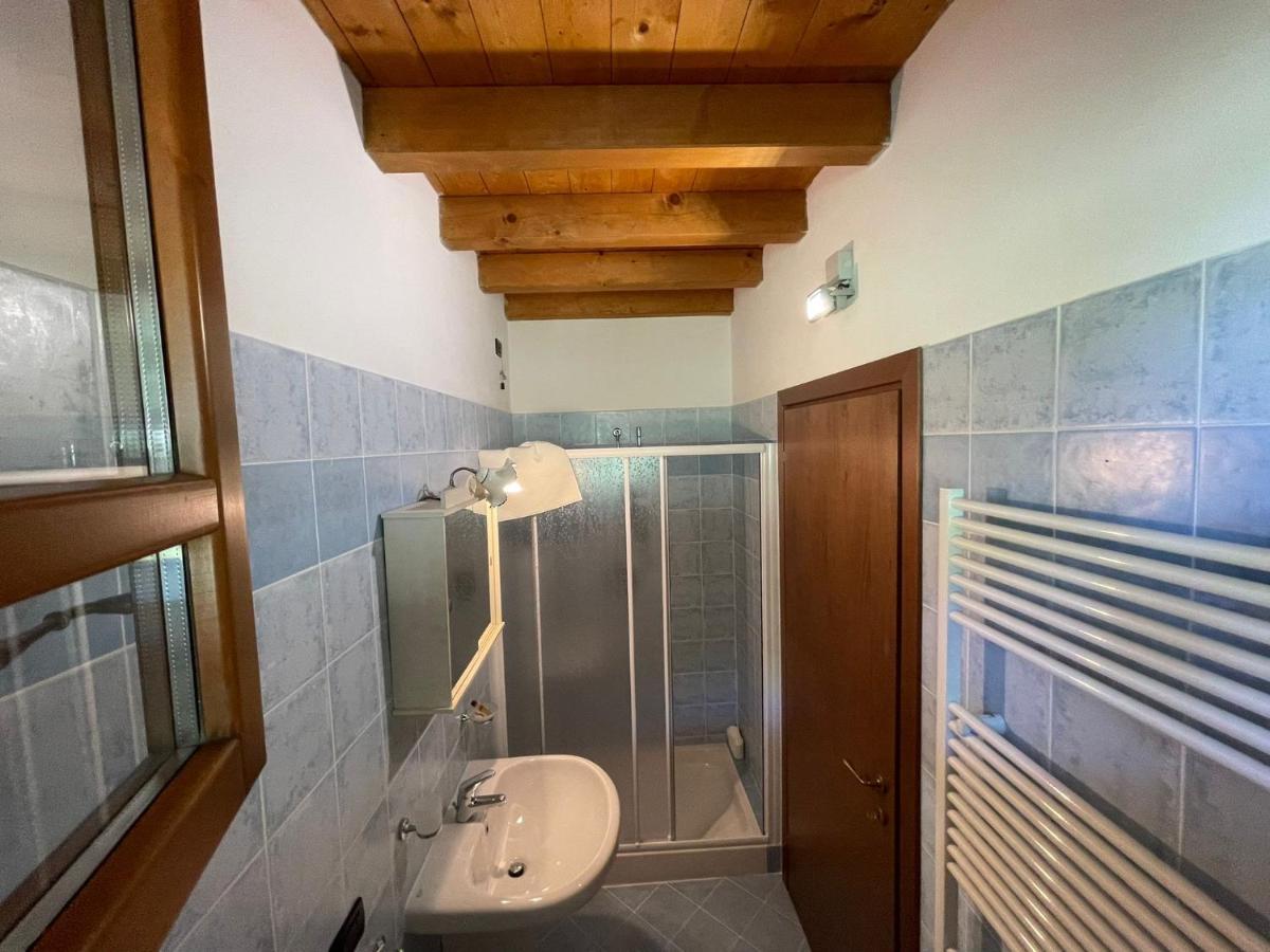 La Fiocchina - Magic Place - Apartments & Studios In Garda Lake - Countryside Farmhouse, Inside The Middle Of The Lake Salò Dış mekan fotoğraf