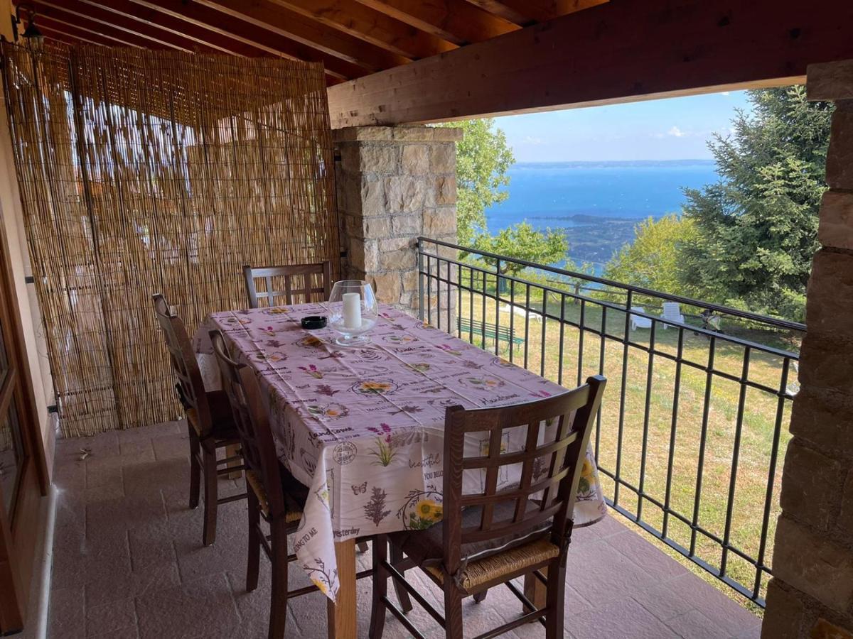 La Fiocchina - Magic Place - Apartments & Studios In Garda Lake - Countryside Farmhouse, Inside The Middle Of The Lake Salò Dış mekan fotoğraf