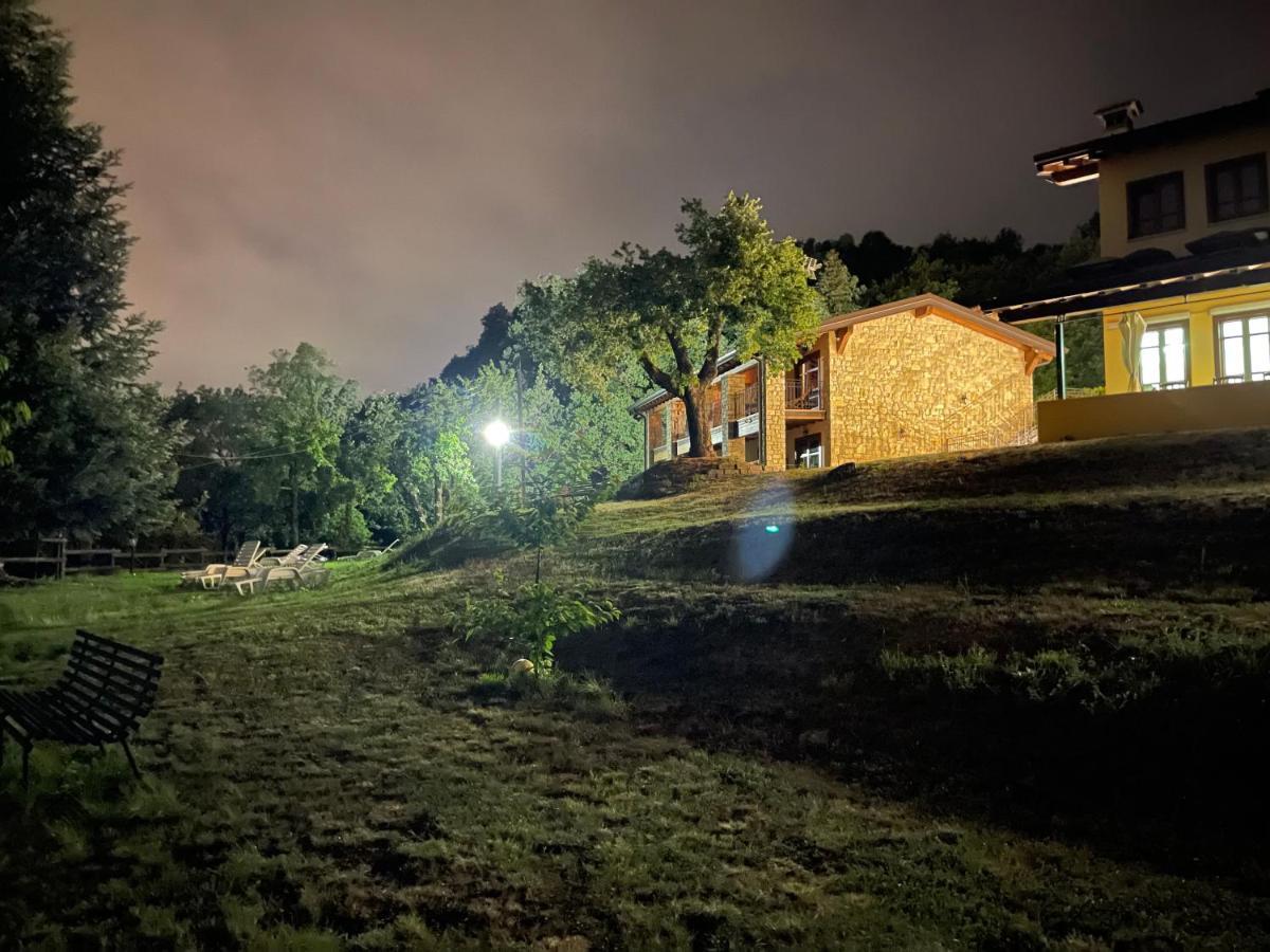 La Fiocchina - Magic Place - Apartments & Studios In Garda Lake - Countryside Farmhouse, Inside The Middle Of The Lake Salò Dış mekan fotoğraf